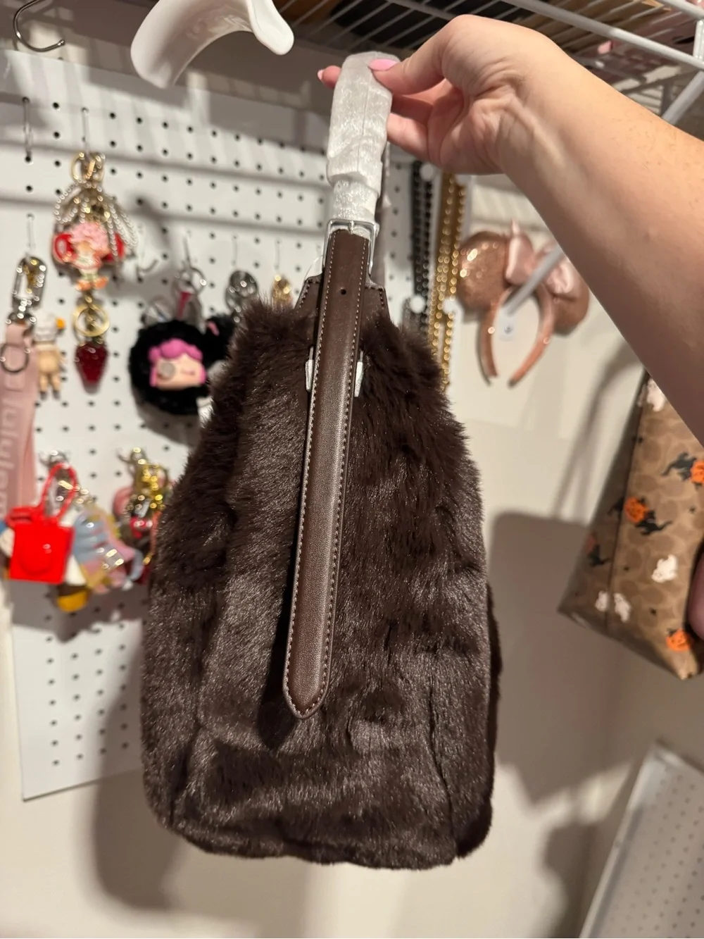 kate spade Faux Fur Shoulder Bag in Dark Brown
